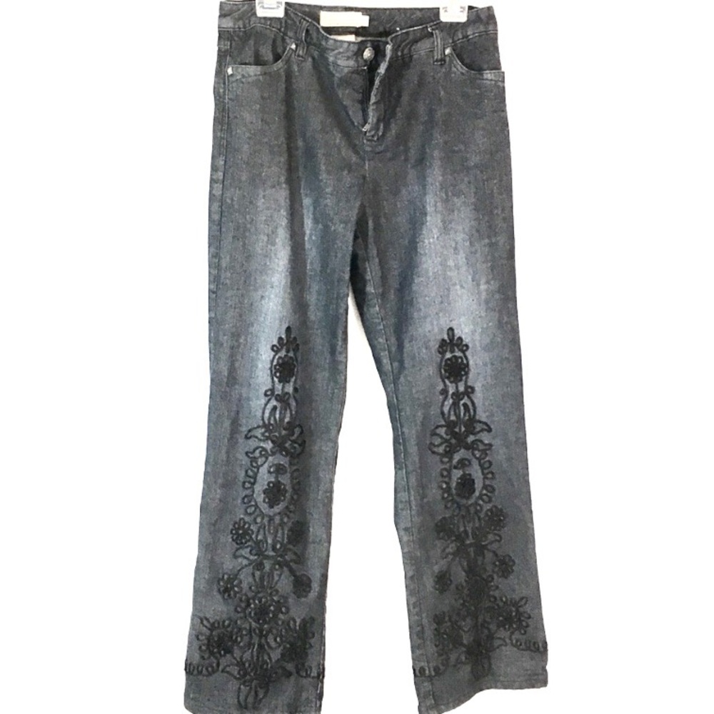 Women’s Embroidered Black Wide-Leg Jeans